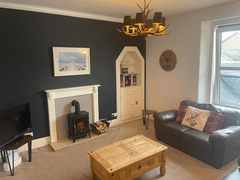شقة Calailan Highland Seaside Retreat - نايرن المظهر الخارجي الصورة